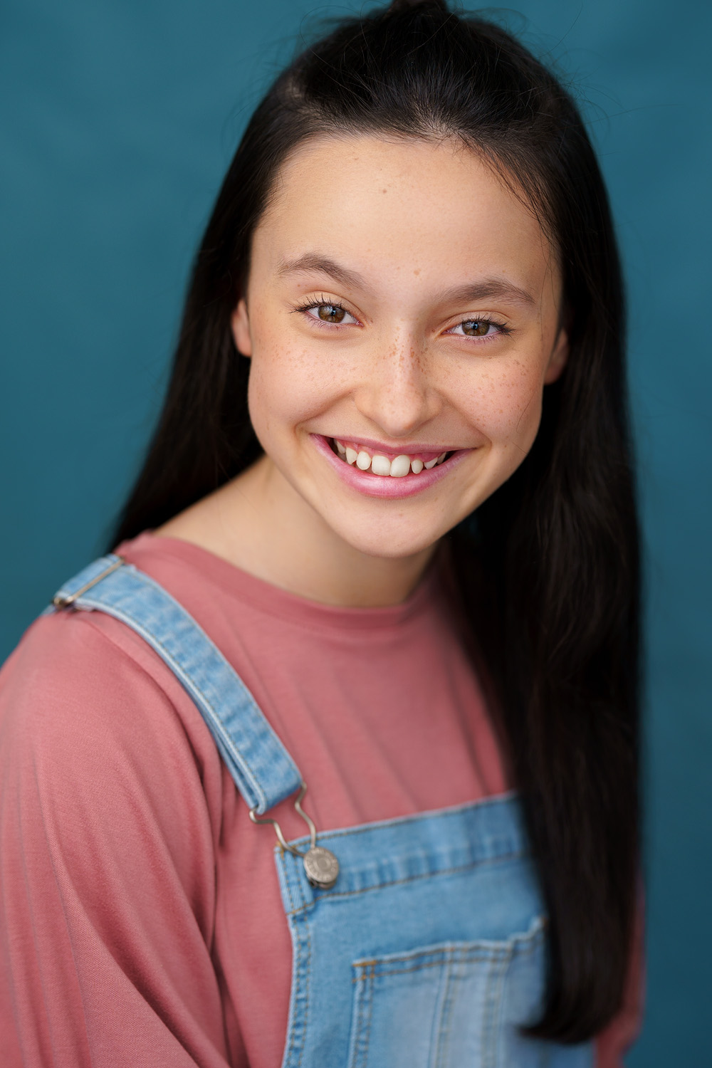 Chloe Brink - Actors Management International